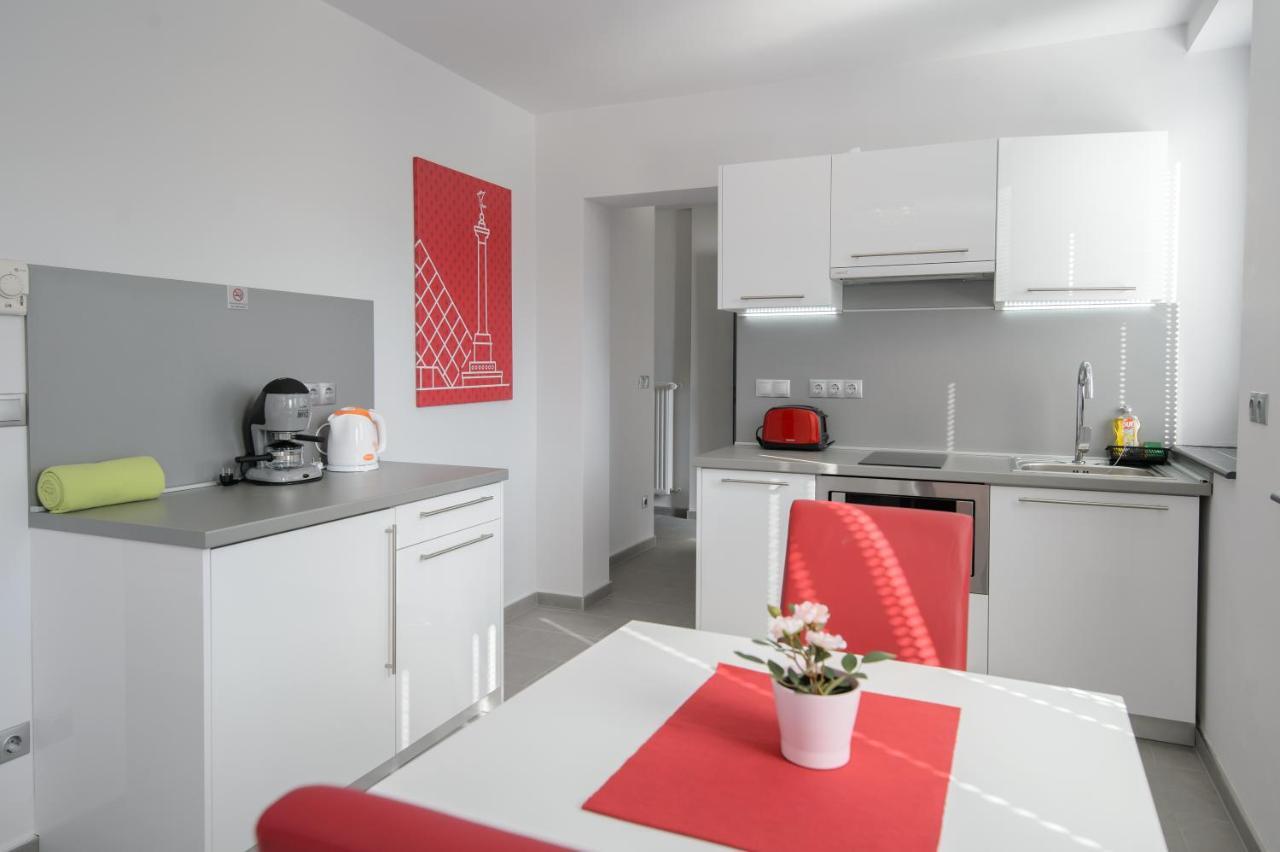 HR Apartmanház Eger Esterno foto