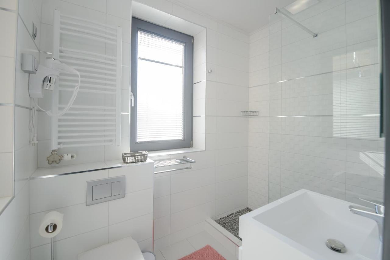 HR Apartmanház Eger Esterno foto