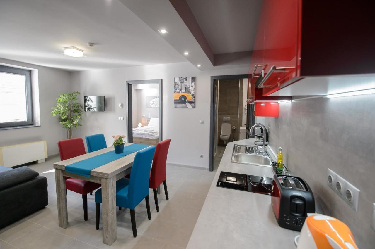 HR Apartmanház Eger Esterno foto