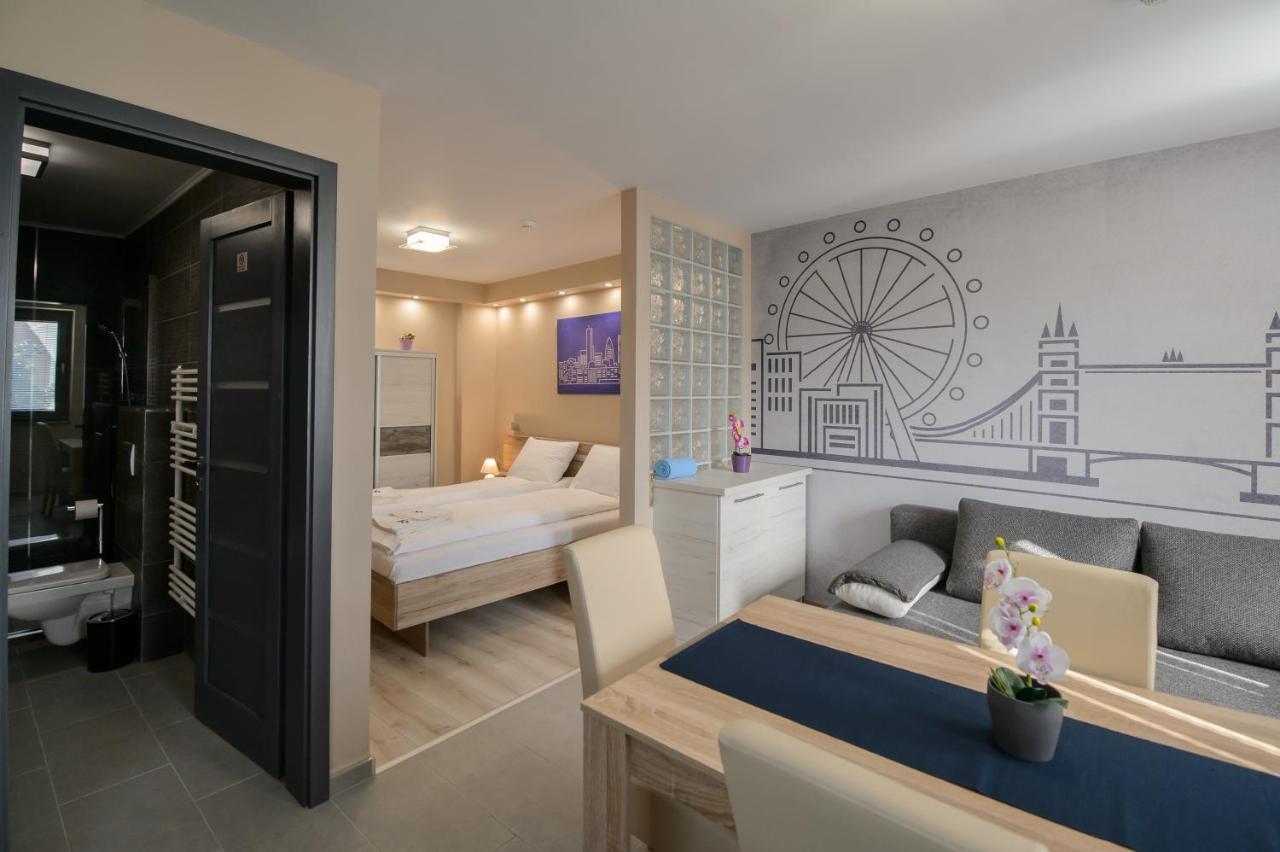 HR Apartmanház Eger Esterno foto