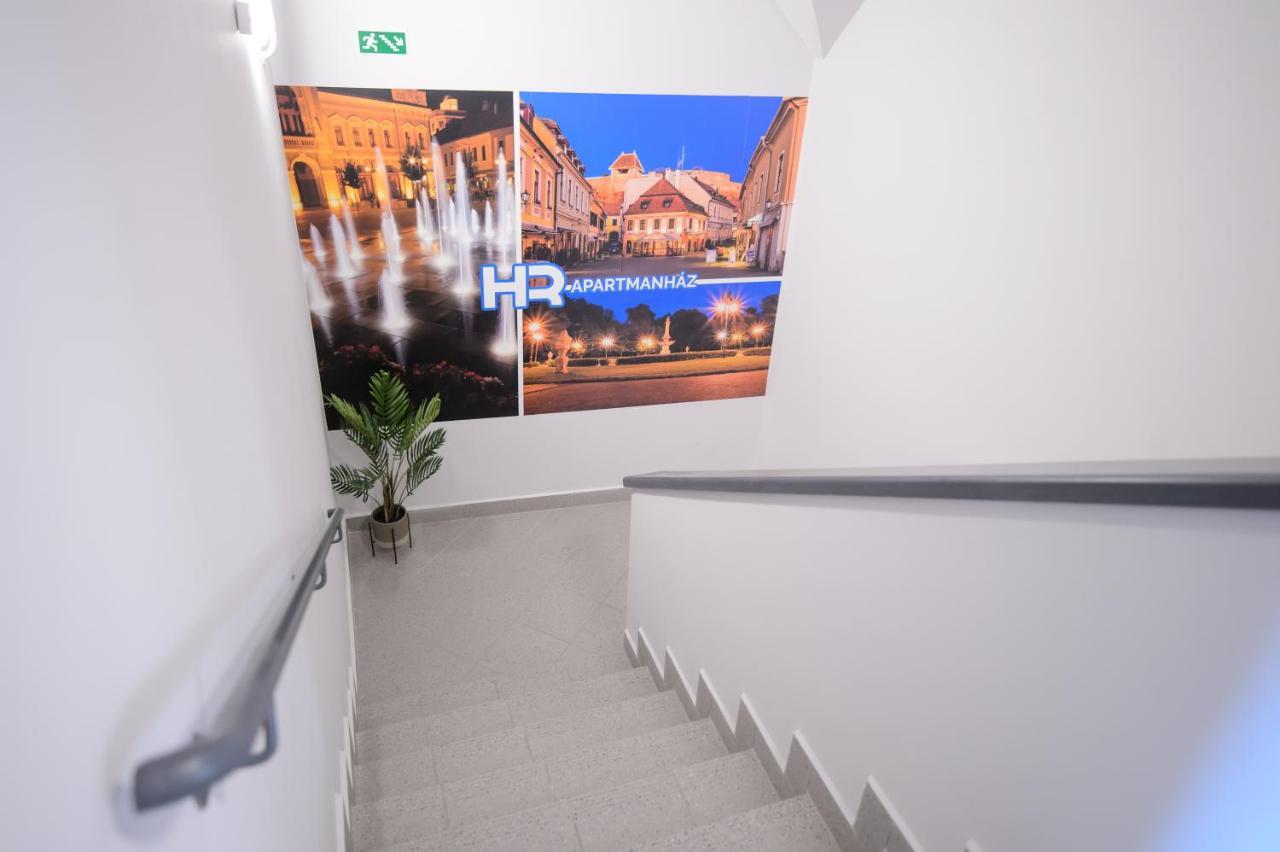 HR Apartmanház Eger Esterno foto