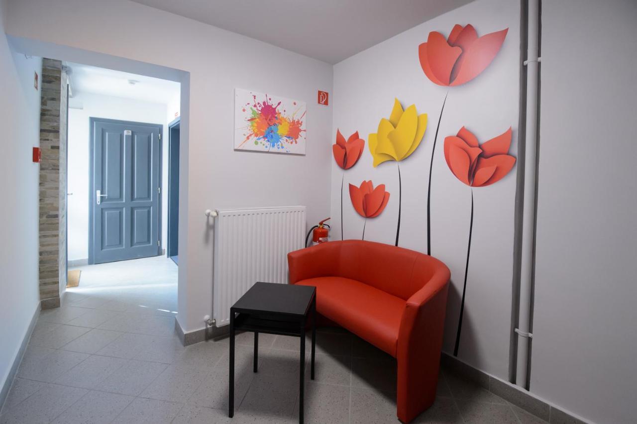 HR Apartmanház Eger Esterno foto